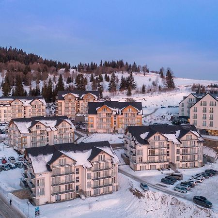 Apartamenty Czarna Gora Is 8 Siena Buitenkant foto